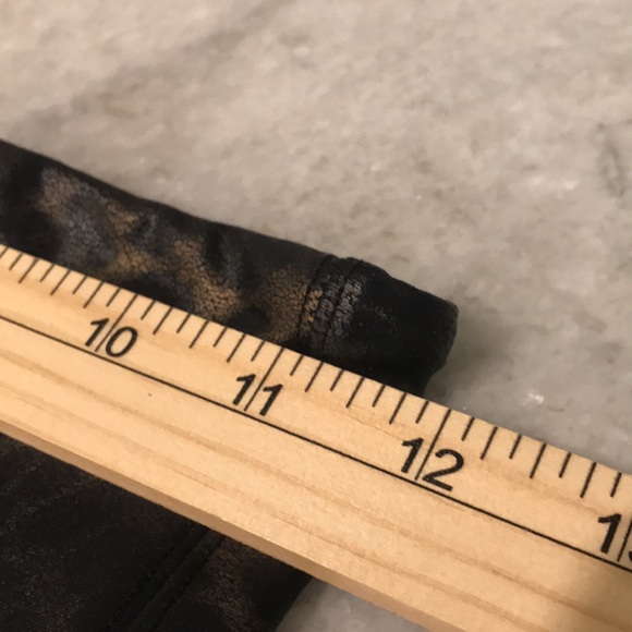 Spanx Leggings Womens Small Leopard Shine Faux Leather Animal Print 20270R Luxe - Picture 13 of 14